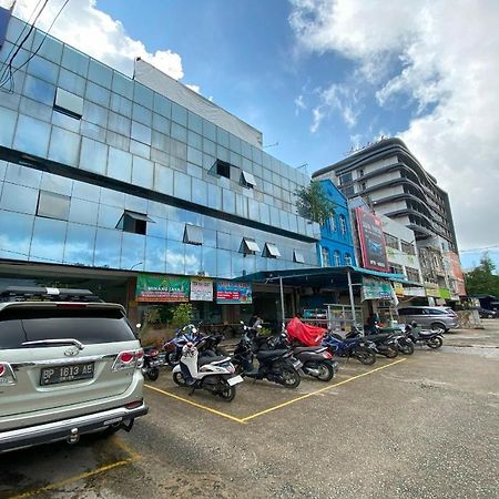 Oyo 92702 Minang Jaya Hotel Nagoya Esterno foto